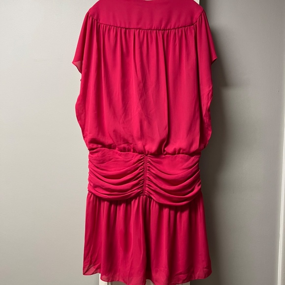 Dress - Picture 5 of 7